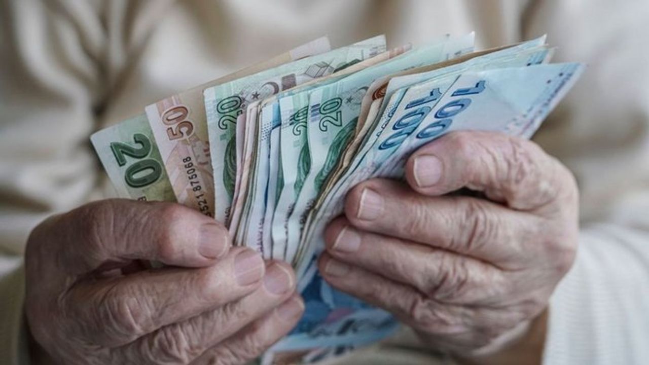 SSK ve Bağ-Kur emeklilerinin 6 aylık maaş artış oranını yüzde 49,25’e yükseltildi