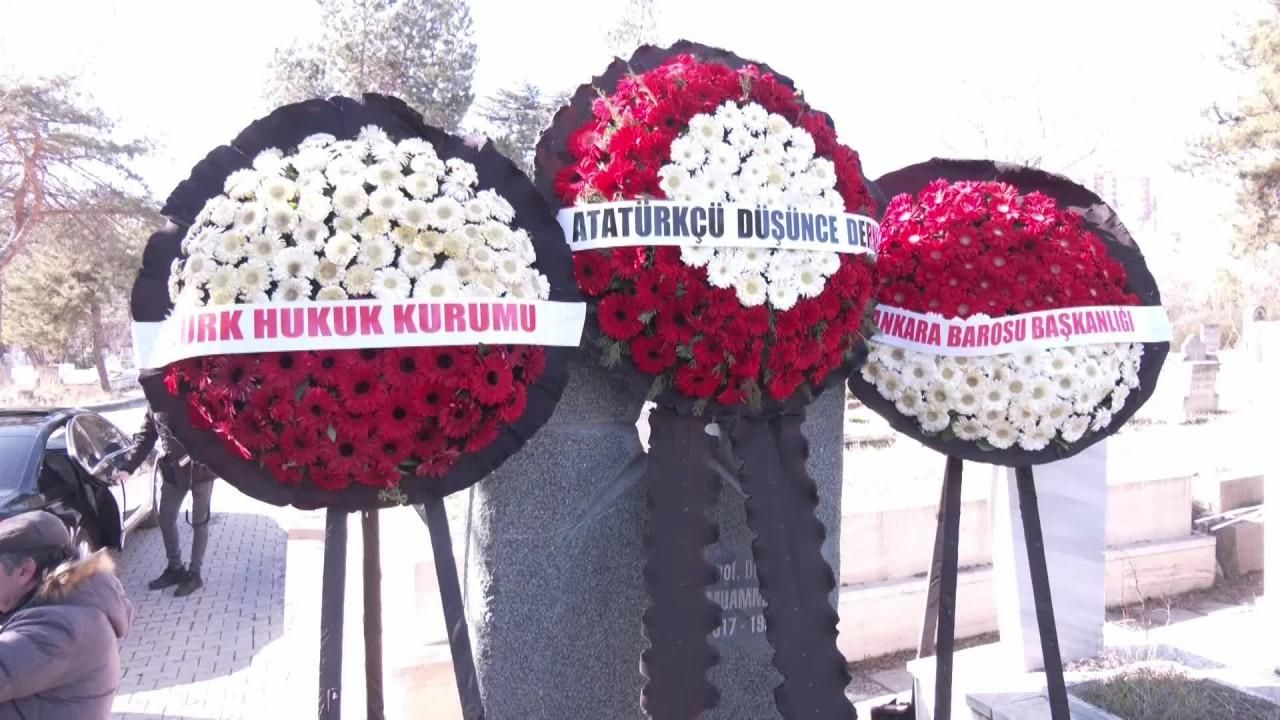 Prof. Dr. Muammer Aksoy katledilişinin 34. yıl dönümünde mezarı başında anıldı
