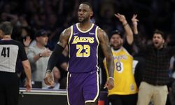 LeBron James'ten rekor... NBA tarihine geçti!