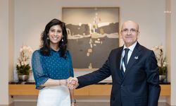 Hazine ve Maliye Bakanı Mehmet Şimşek IMF Başkan Yardımcısı Gita Gopinath ile görüştü