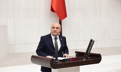 Erhan Usta İYİ Parti Grup Başkan Vekilliği görevinden ayrıldı