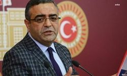 CHP'li Tanrıkulu, Cumhurbaşkanı Yardımcısı Yılmaz'a tarihi PTT binasının kafeterya olarak kiralandığı iddialarını sordu