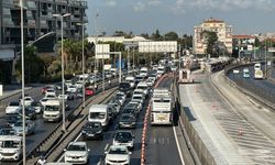 İstanbul'da "Beyaz Yol" Çalışması: Beşyol Metrobüs Durağı Geçici Olarak Kapatılıyor