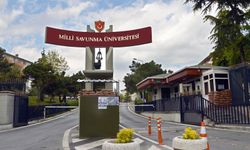 Milli Savunma Bakanlığı: "Kitap kapağı kurum dışı grafikere hazırlatılmış"