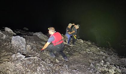 91 gün önce nehre düşen kayıp kamyonet sürücüsünün cesedi bulundu