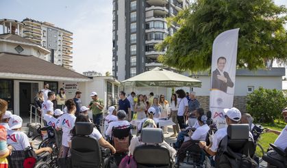 Mersin Büyükşehir, hayatın her alanında engelli bireylerin yanında