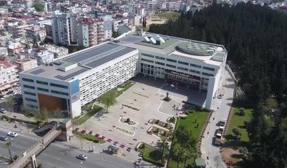 Antalya Büyükşehir Belediyesi enerjisini güneşten alıyor