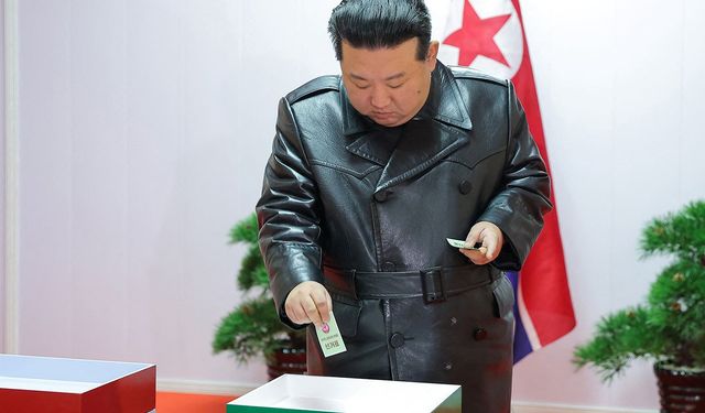 Kuzey Kore'de 67 yıl sonra ilk kez seçimlerde 'hayır' oyu kullanıldı