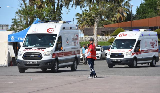Kurban Bayramı'nda 3 bin 457 ambulans ve 19 bin 593 acil sağlık personeli görevde olacak