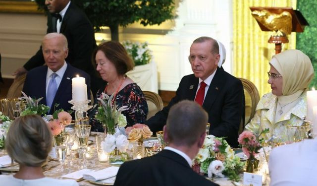 Cumhurbaşkanı Erdoğan, ABD Başkanı Biden’ın resmi yemeğinde
