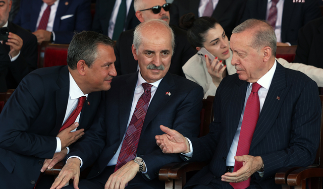 Kıbrıs Barış Herakatı’nın 50. yıl dönümü... Cumhurbaşkanı Erdoğan ve CHP Lideri Özel yemeğe katıldı