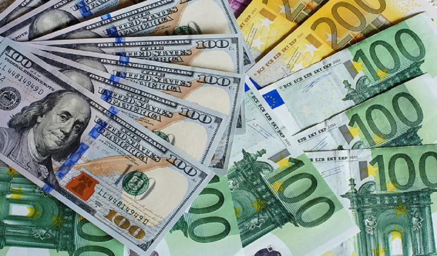 Dolar ve euro yeni haftaya düşüşle başladı