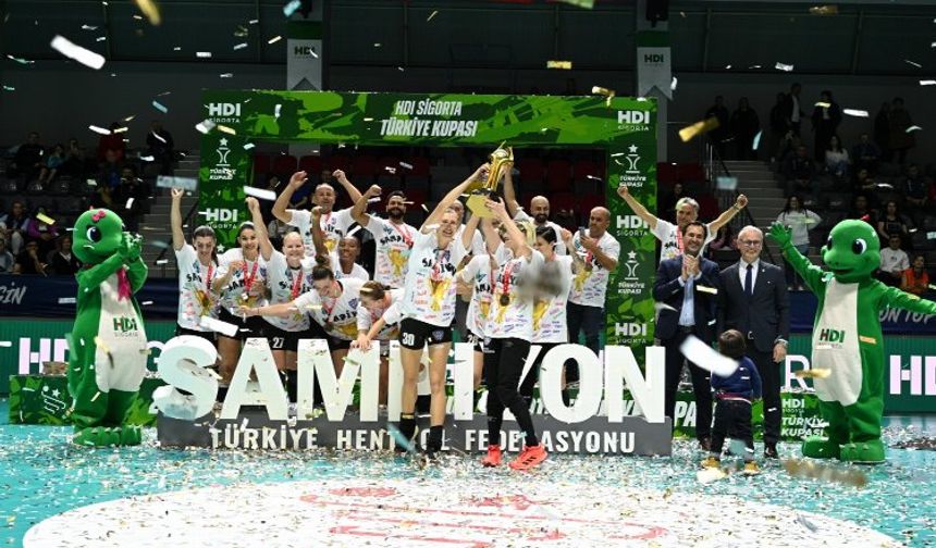 Mavi Kelebekler Hentbolda Türkiye Şampiyonu oldu