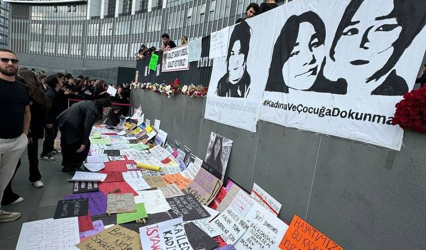 Katledilen Ayşenur Halil'in okul arkadaşlarından protesto